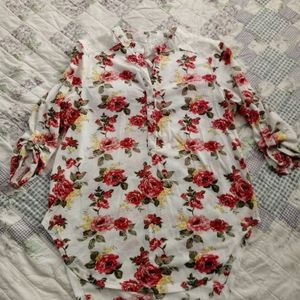 No Boundaries Floral Top